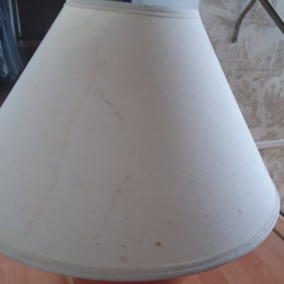 Vintage Coral Ceramic Lamp - Picture 6 of 9